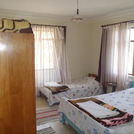 Bed & Breakfast Flower 2*
